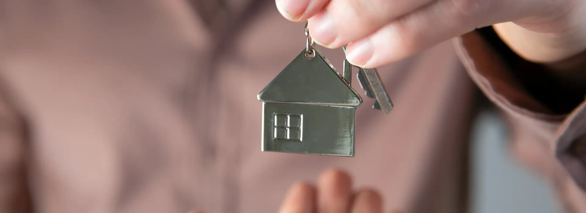Con nuevas tasas de interés, comprar casas ahora podría ser más barato que rentar.
